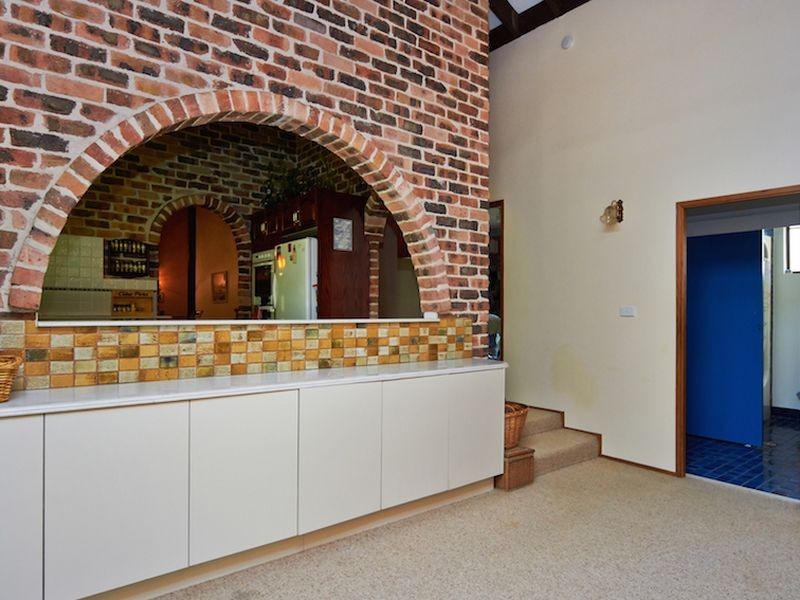 24 Cowans Lane, Oxley Island NSW 2430