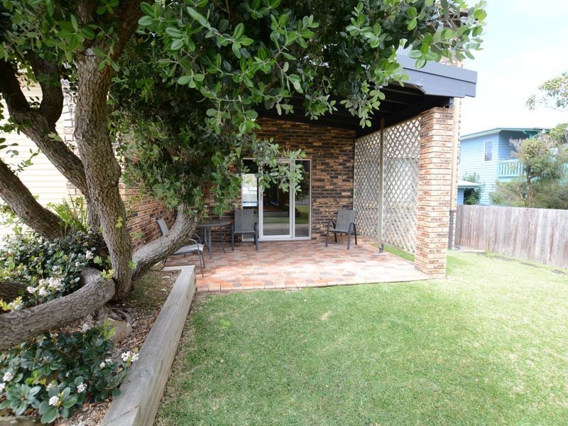 6 Pacific Street, Wallabi Point NSW 2430