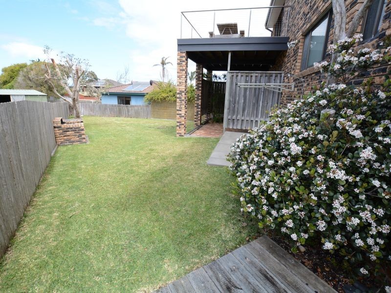 6 Pacific Street, Wallabi Point NSW 2430
