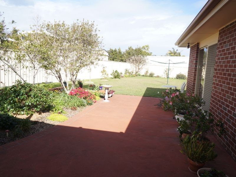 4 Shantull Drive, Wallabi Point NSW 2430