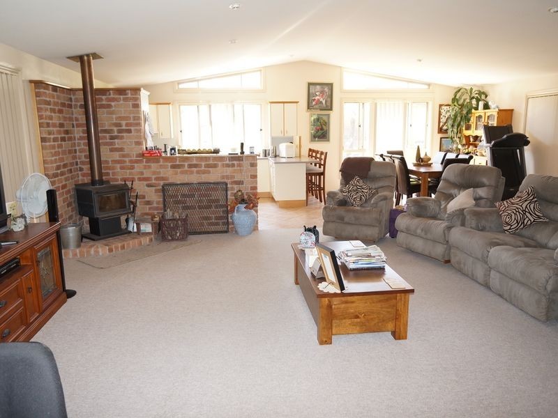 3 Eucalypt Close, Old Bar NSW 2430