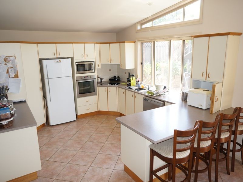 3 Eucalypt Close, Old Bar NSW 2430