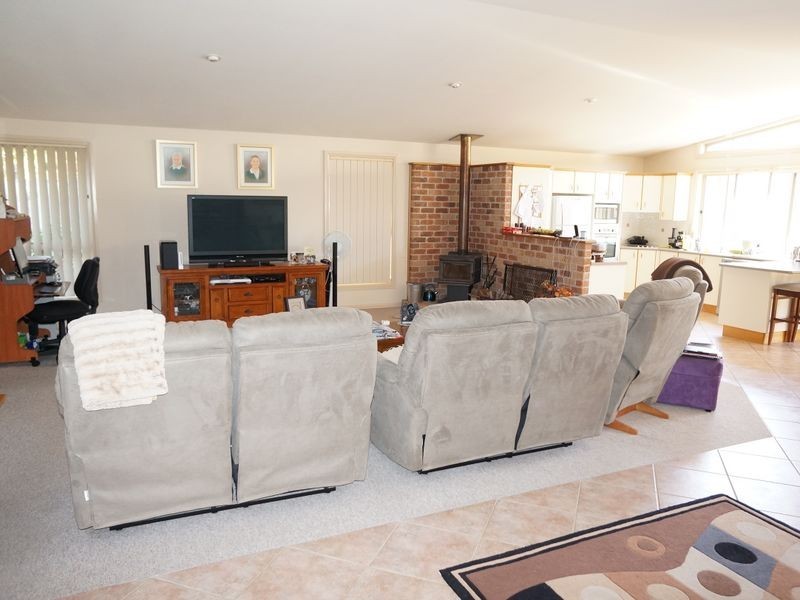 3 Eucalypt Close, Old Bar NSW 2430