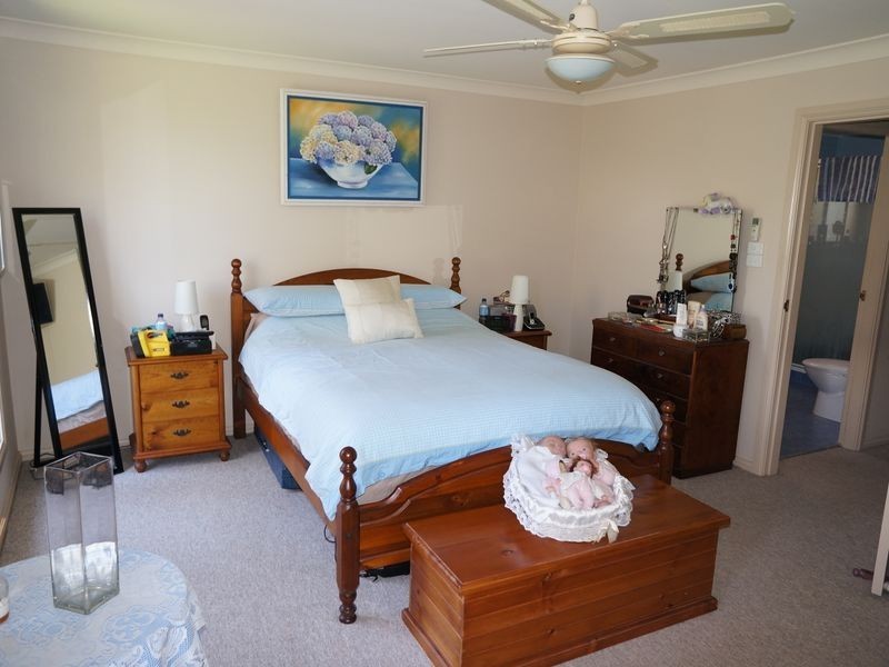 3 Eucalypt Close, Old Bar NSW 2430