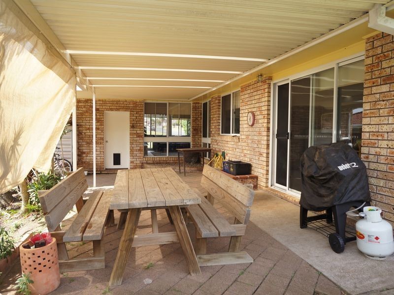 5 Casuarina Close, Old Bar NSW 2430