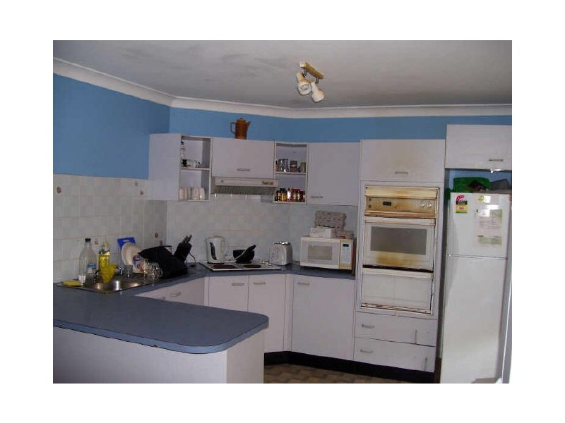 7 Kestrel Avenue, Old Bar NSW 2430