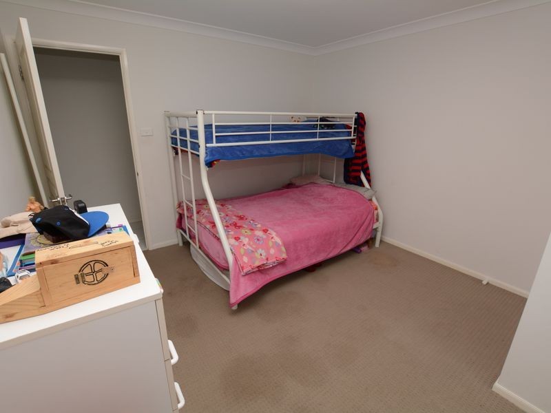 2 Threadfin Court, Old Bar NSW 2430