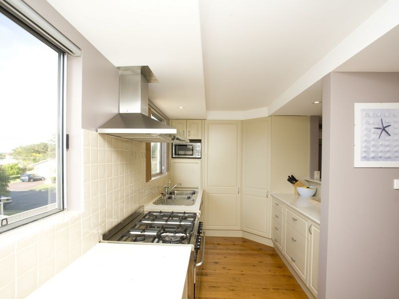 2 David Street, Old Bar NSW 2430