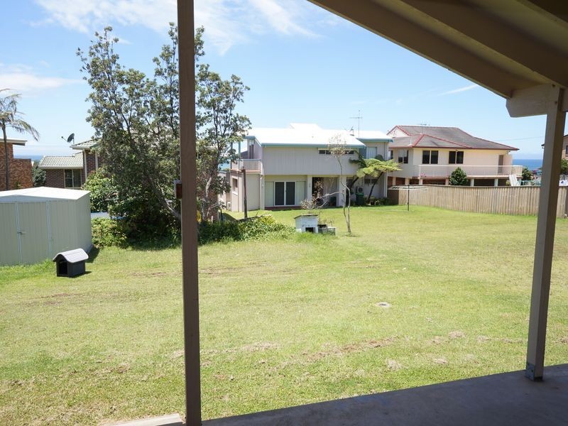 34 Ocean Drive, Wallabi Point NSW 2430