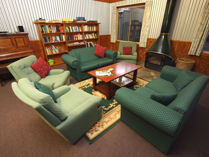 139 Metz Road, Old Bar NSW 2430