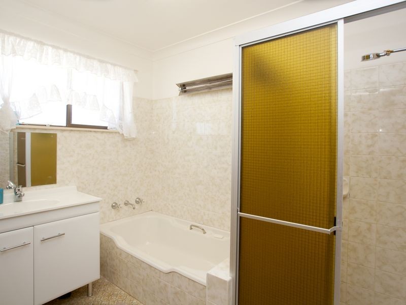 15 Burri Street, Taree NSW 2430