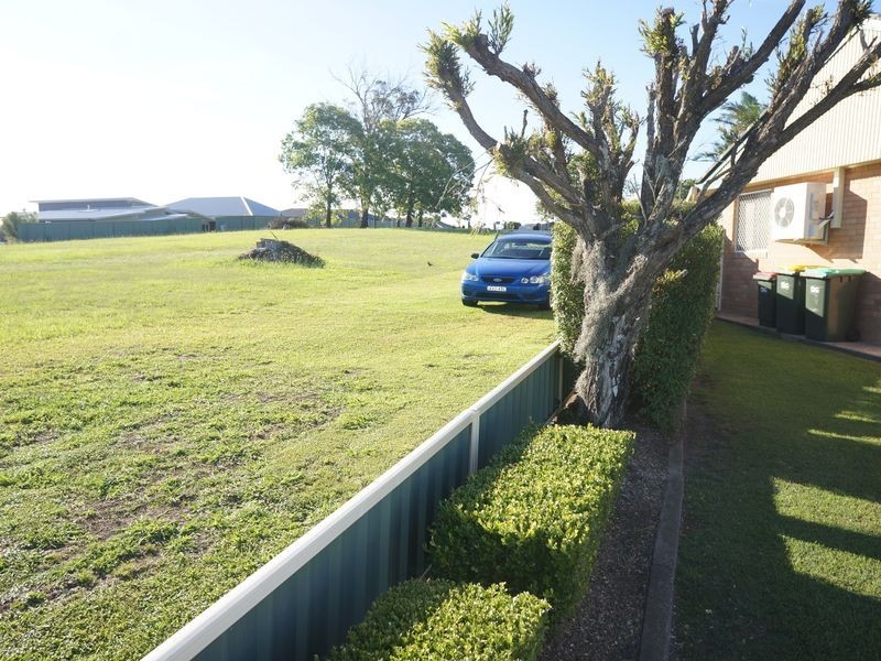 73 Edinburgh Drive, Taree NSW 2430