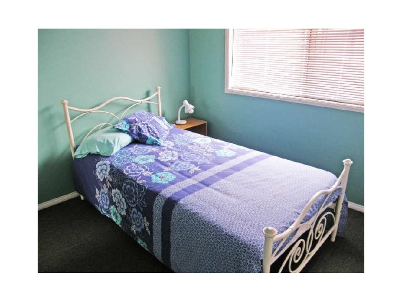 9 Oceanic Place, Old Bar NSW 2430