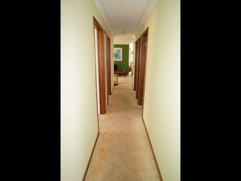 37 Molong Road, Old Bar NSW 2430