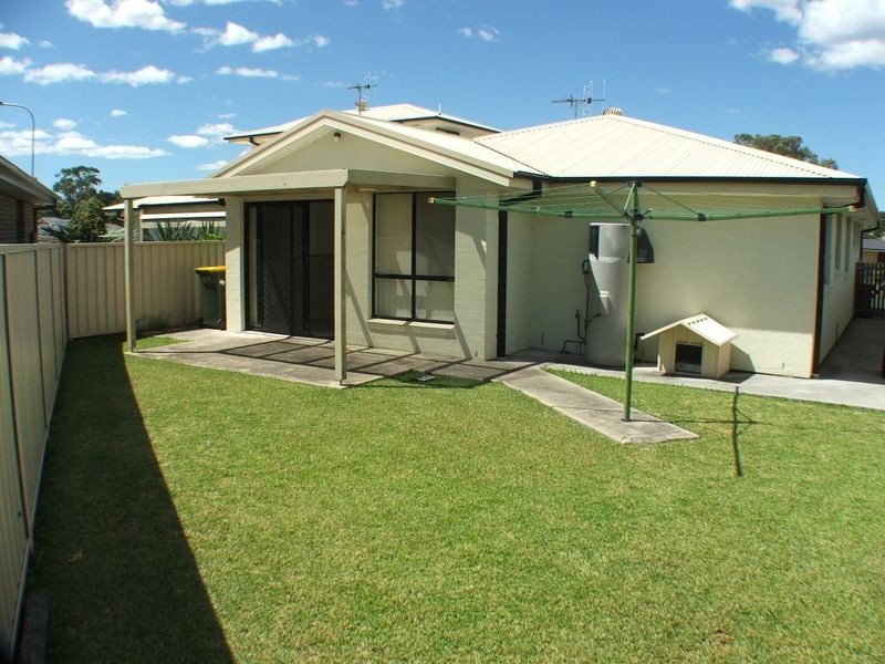 32a Ivy Crescent, Old Bar NSW 2430