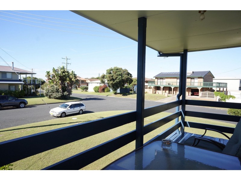 3/47-49 Hall Street, Old Bar NSW 2430