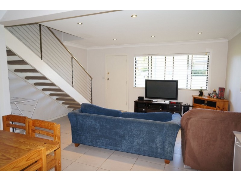 3/47-49 Hall Street, Old Bar NSW 2430