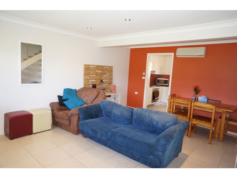 3/47-49 Hall Street, Old Bar NSW 2430