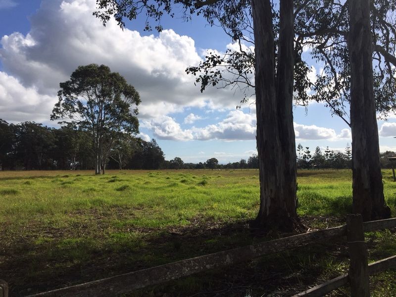 20 Broadoaks Road, Old Bar NSW 2430