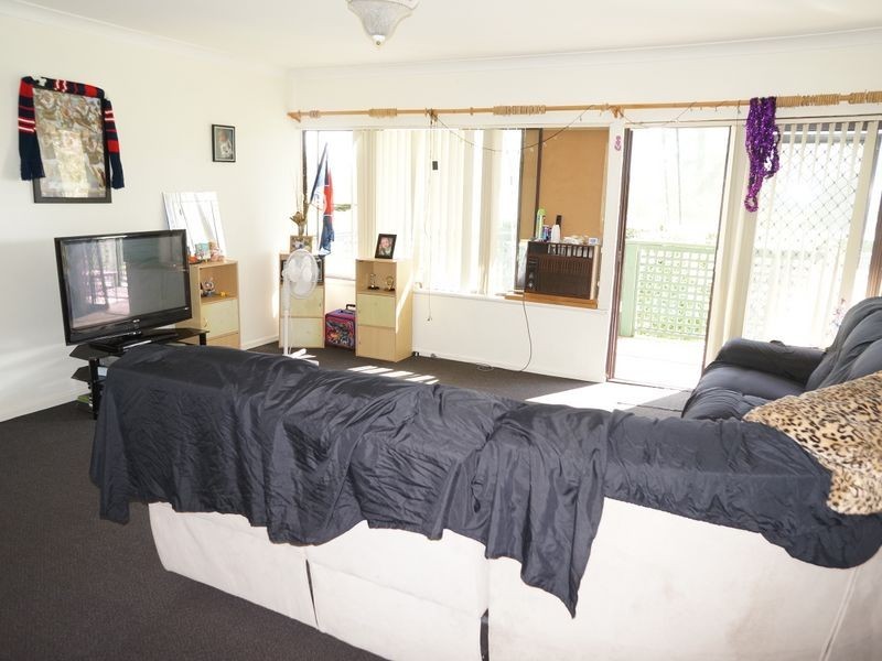 20 Broadoaks Road, Old Bar NSW 2430