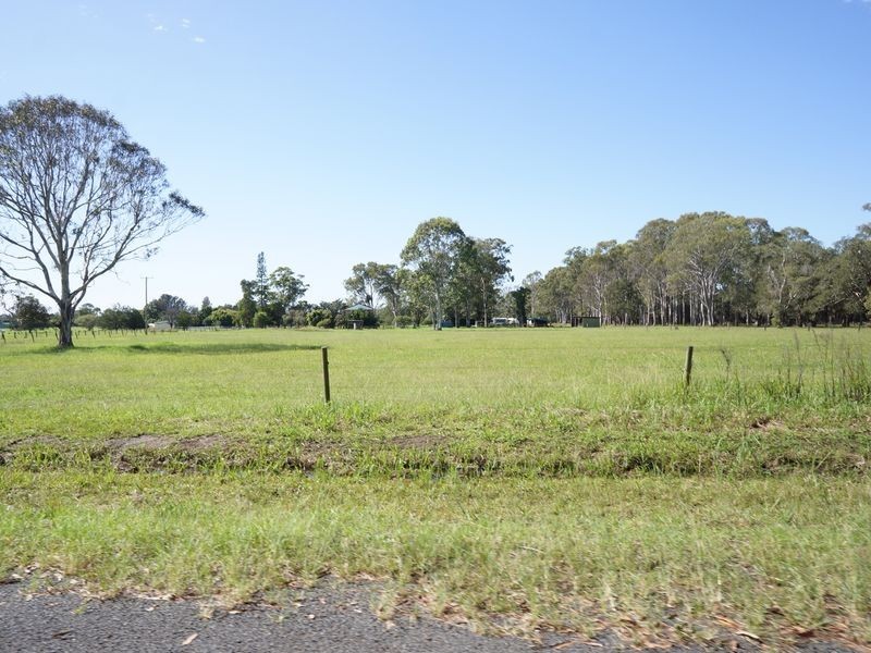 20 Broadoaks Road, Old Bar NSW 2430