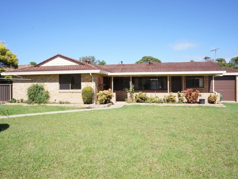 4 Suni Drive, Old Bar NSW 2430