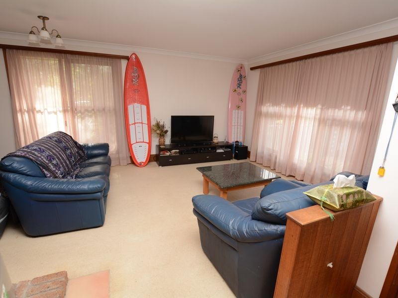 28 Clerke Street, Old Bar NSW 2430