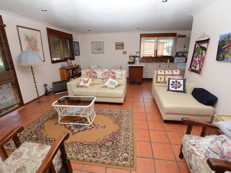 28 Clerke Street, Old Bar NSW 2430