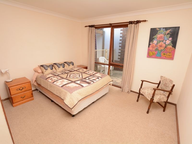 28 Clerke Street, Old Bar NSW 2430