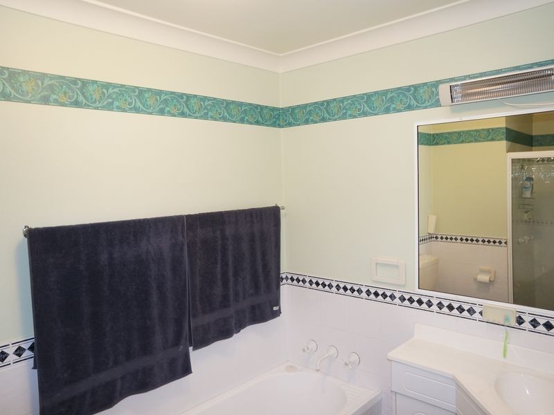 1/74 Old Bar Road, Old Bar NSW 2430