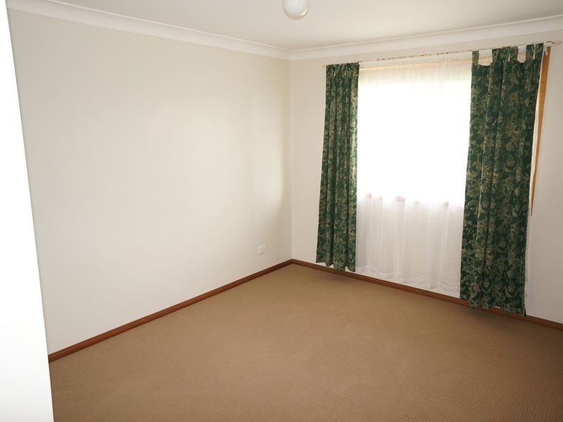 1/3 Silky Ash Close, Old Bar NSW 2430