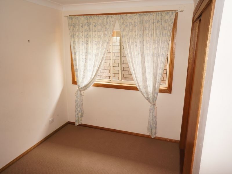 1/3 Silky Ash Close, Old Bar NSW 2430