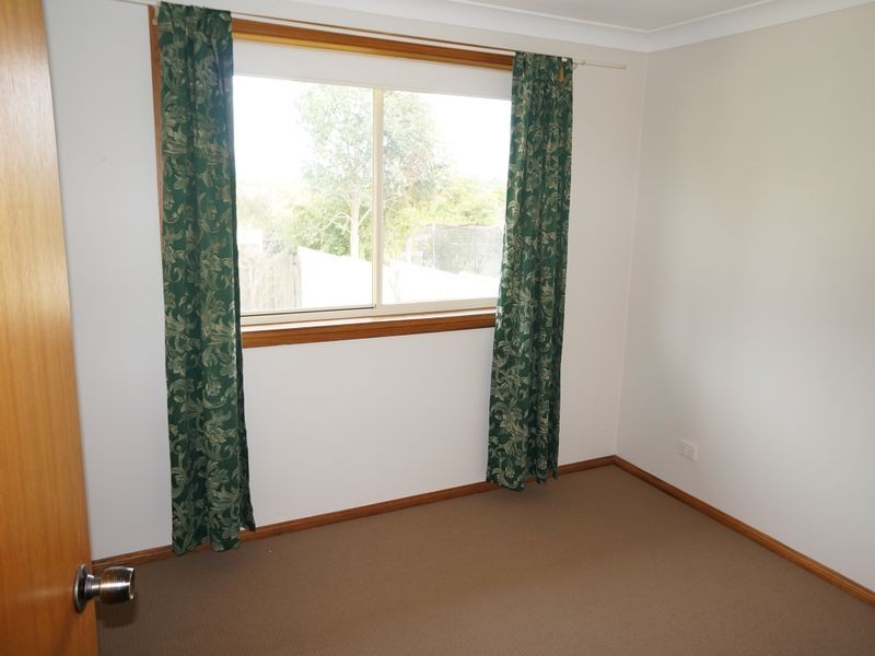 1/3 Silky Ash Close, Old Bar NSW 2430
