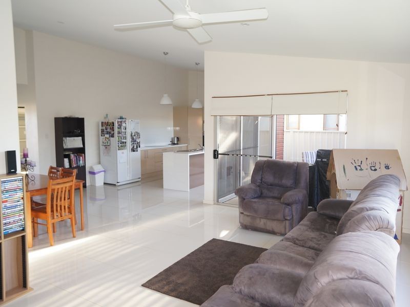 22 Bluehaven Drive, Old Bar NSW 2430