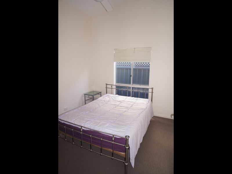 22 Bluehaven Drive, Old Bar NSW 2430