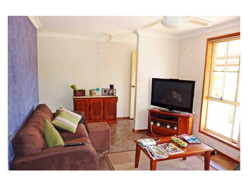 20 Gannet Crescent, Old Bar NSW 2430