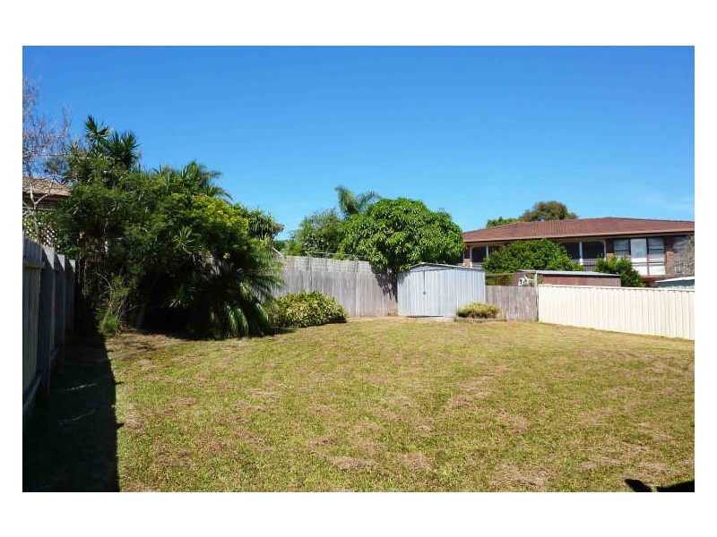 20 Gannet Crescent, Old Bar NSW 2430
