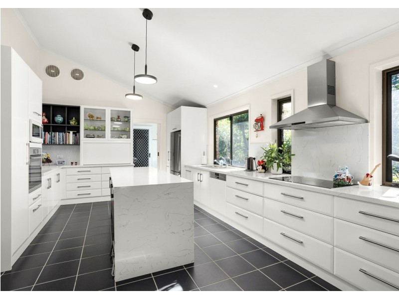 3 Cassia Close, Old Bar NSW 2430