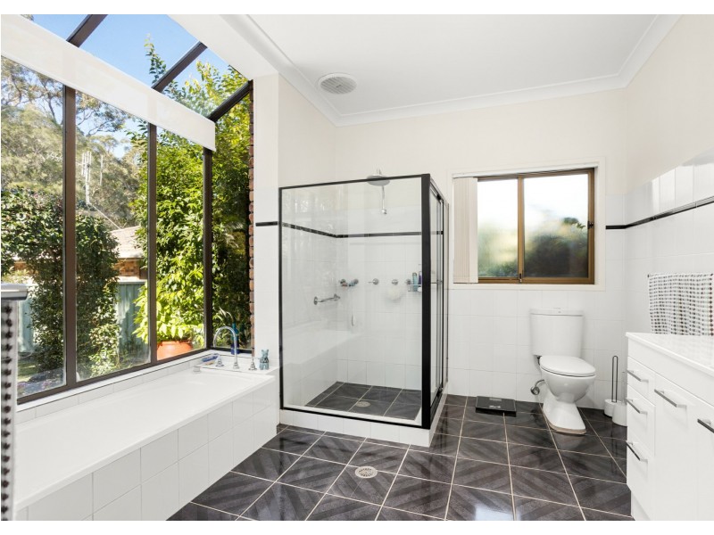 3 Cassia Close, Old Bar NSW 2430