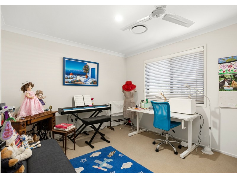 3 Cassia Close, Old Bar NSW 2430