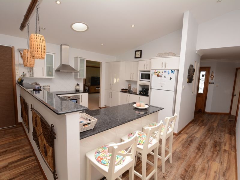 13 Shantull Drive, Wallabi Point NSW 2430