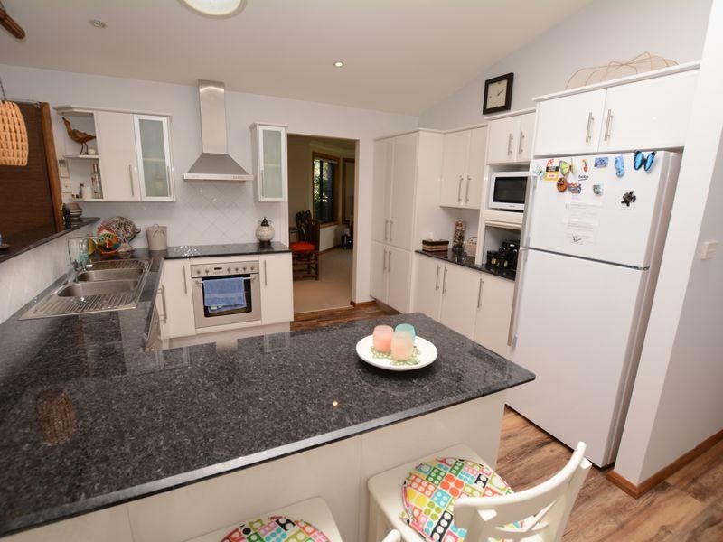 13 Shantull Drive, Wallabi Point NSW 2430