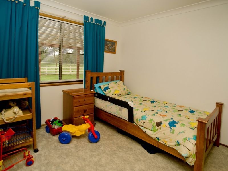 10 Narrung Place, Oxley Island NSW 2430