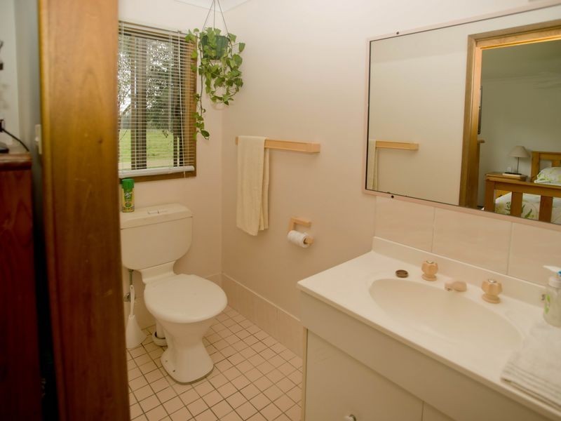 10 Narrung Place, Oxley Island NSW 2430