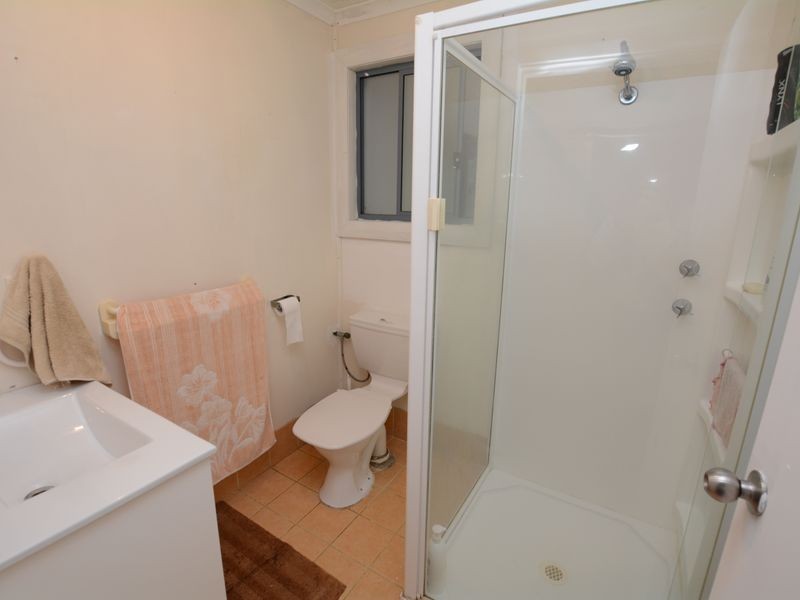 19 Ungala Road, Old Bar NSW 2430