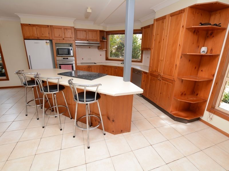 17 Suni Drive, Old Bar NSW 2430