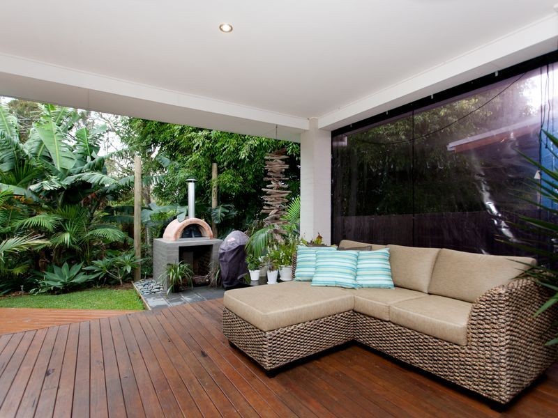 13 Hall Street, Old Bar NSW 2430