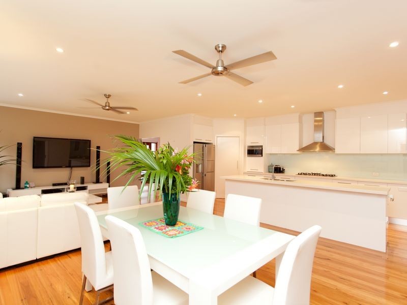 13 Hall Street, Old Bar NSW 2430