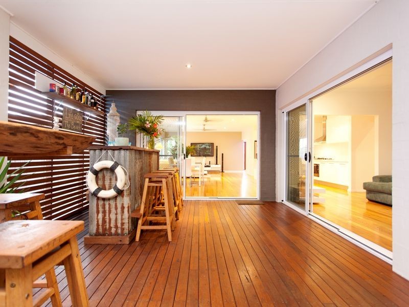 13 Hall Street, Old Bar NSW 2430