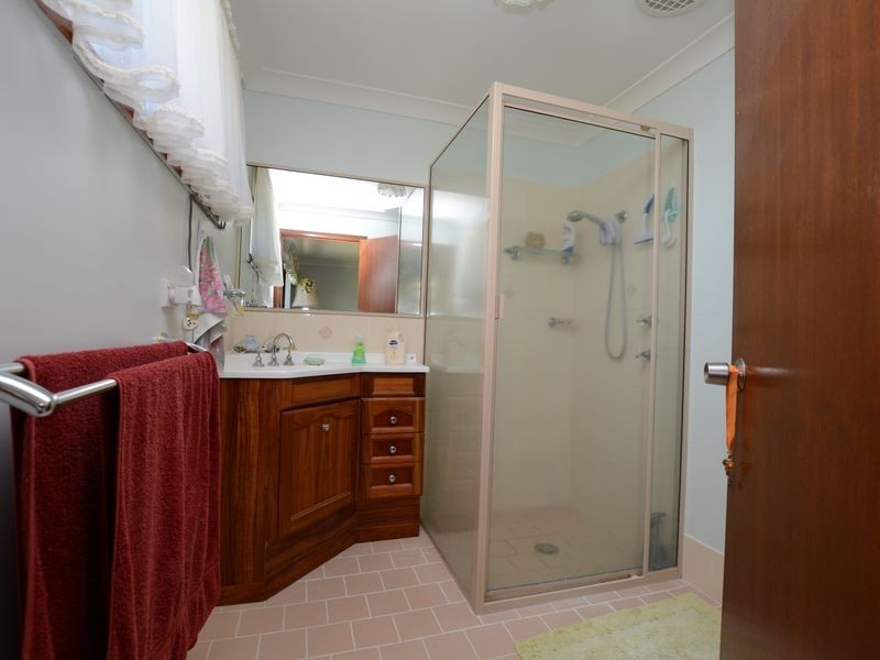 25 Richardson Street, Old Bar NSW 2430